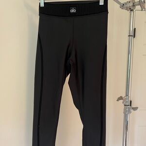 ALO Yoga Black Leggings
